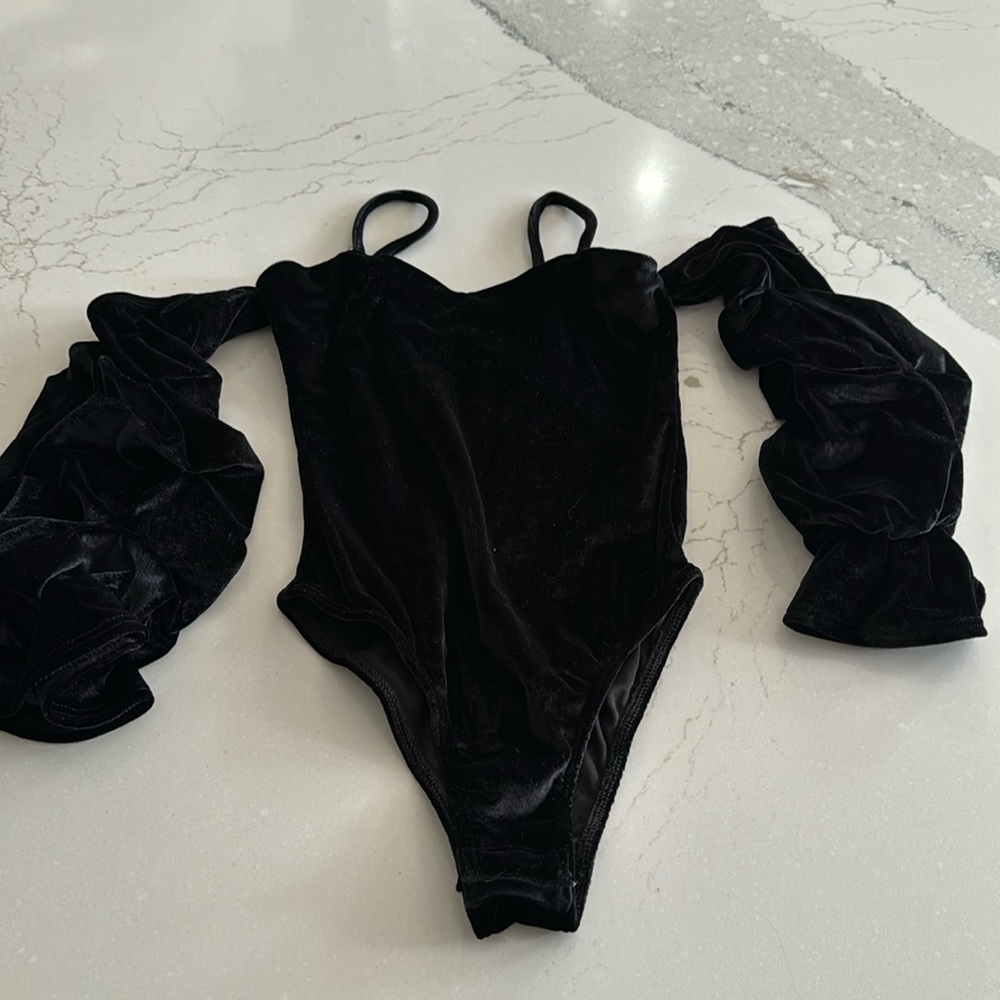Nova Kids Velour Bodysuit-NWOT!